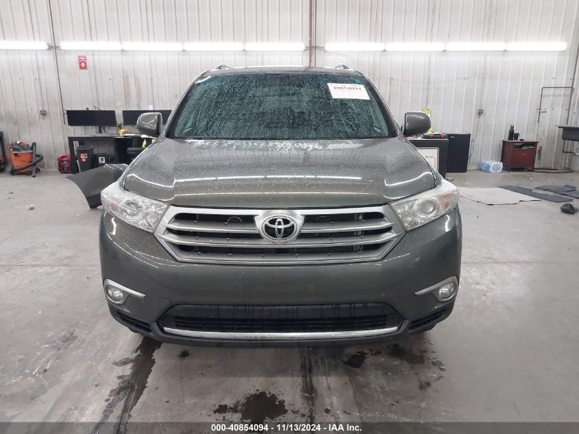 2011 Toyota Highlander Se V6 VIN: 5TDBK3EH9BS041858 Lot: 40854094