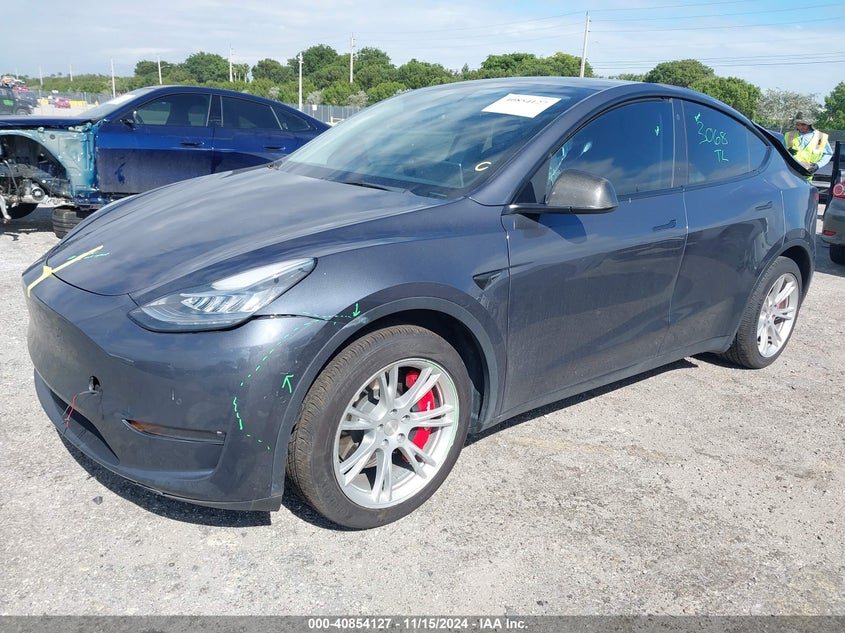 VIN 5YJYGDEE8MF262768 2021 TESLA MODEL Y LONG RANGE DUAL MOTOR ALL-WHEEL DRIVE
