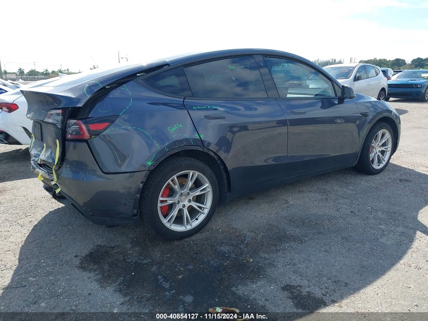 VIN 5YJYGDEE8MF262768 2021 TESLA MODEL Y LONG RANGE DUAL MOTOR ALL-WHEEL DRIVE