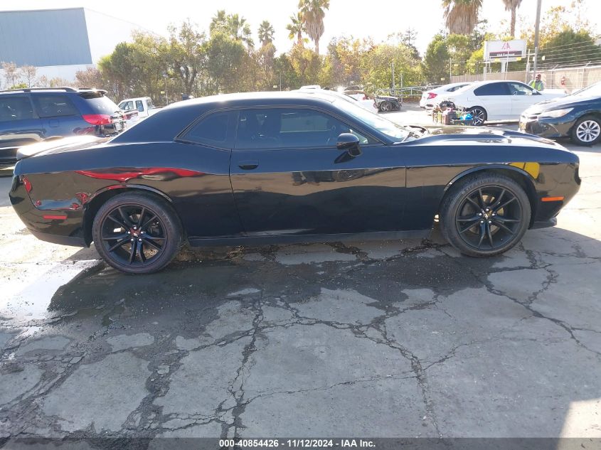 2018 Dodge Challenger Sxt Plus VIN: 2C3CDZAG7JH183027 Lot: 40854426