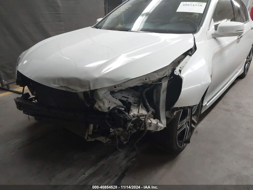 2016 Honda Accord Touring VIN: 1HGCR3F90GA032463 Lot: 40854528