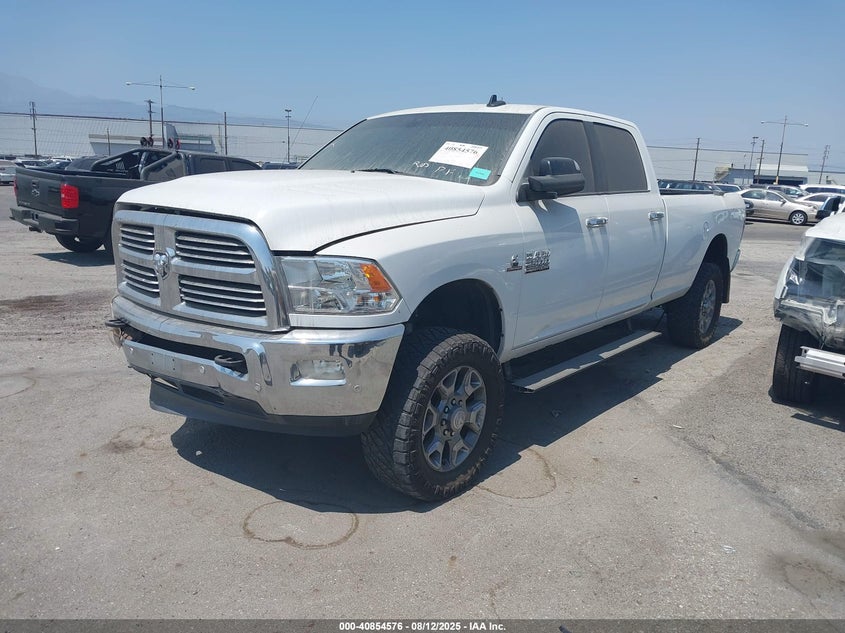 Vin: 3c6ur5jl4jg101785, lot: 41344199, ram 2500 big horn  4x4 8' box 20182