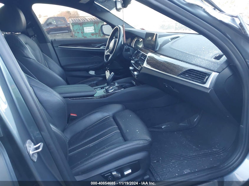 VIN WBAJE7C59JWC57534 2018 BMW 540I XDRIVE