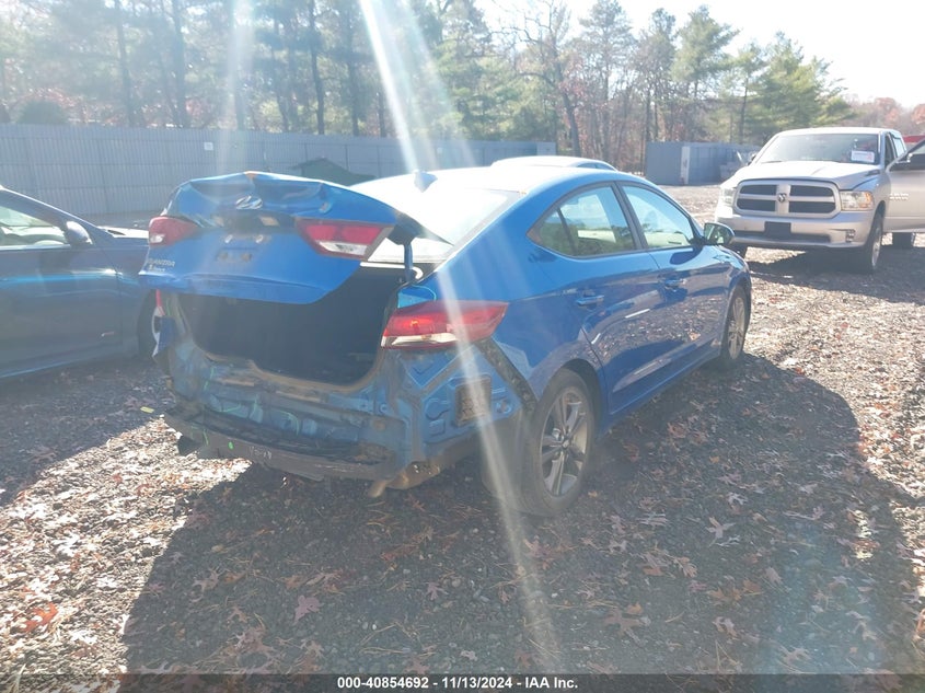 2017 HYUNDAI ELANTRA SE - 5NPD84LF3HH064629