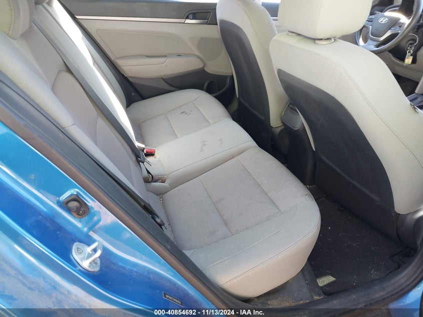 2017 HYUNDAI ELANTRA SE - 5NPD84LF3HH064629