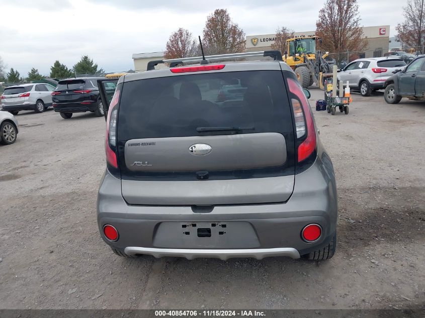 2018 Kia Soul + VIN: KNDJP3A59J7611813 Lot: 40854706