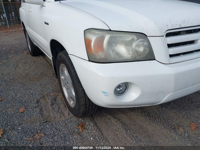 2005 Toyota Highlander Limited V6 VIN: JTEEP21A250082658 Lot: 40854789