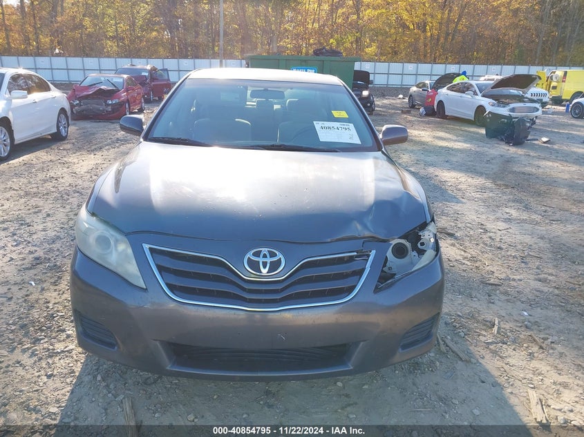 2011 TOYOTA CAMRY VIN: 4T1BF3EK8BU660927