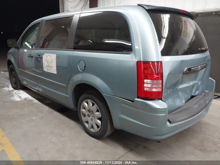2008 CHRYSLER TOWN & COUNTRY VIN: 2A8HR44HX8R604973