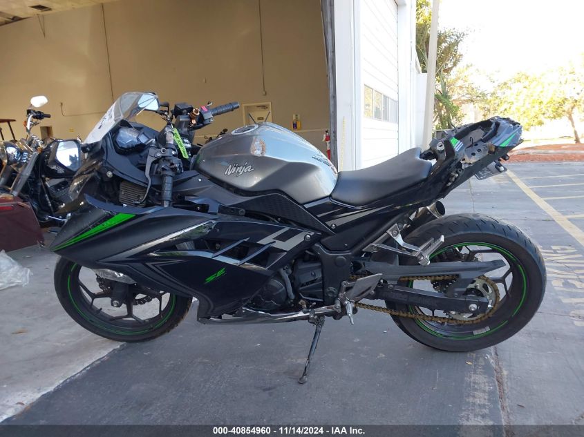 2015 Kawasaki Ex300 A VIN: JKAEX8A18FDA24410 Lot: 40854960