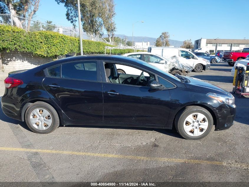 2018 KIA FORTE VIN: 3KPFL4A71JE218204