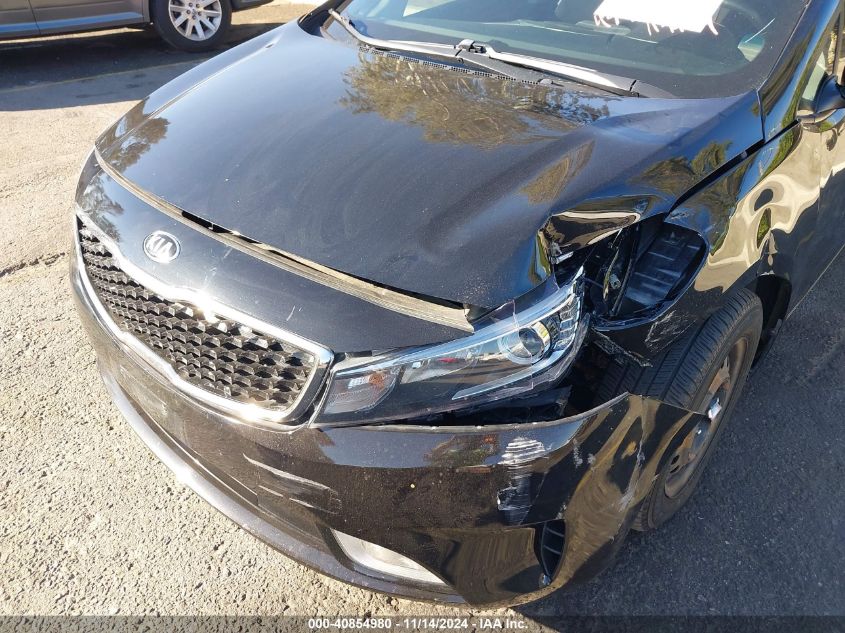 2018 Kia Forte S VIN: 3KPFL4A71JE218204 Lot: 40854980