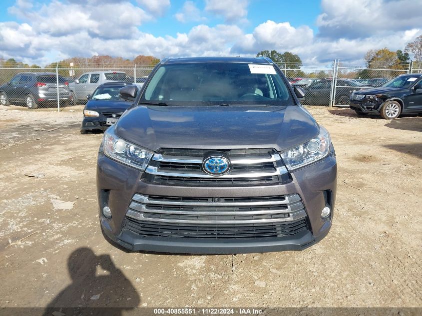 2017 Toyota Highlander Hybrid Limited Platinum VIN: 5TDDGRFH8HS021637 Lot: 40855551