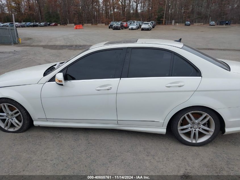 2012 Mercedes-Benz C 300 Luxury 4Matic/Sport 4Matic VIN: WDDGF8BB6CA704427 Lot: 40855761