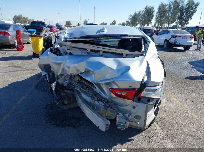 2018 CHEVROLET MALIBU VIN: 1G1ZD5ST5JF140651