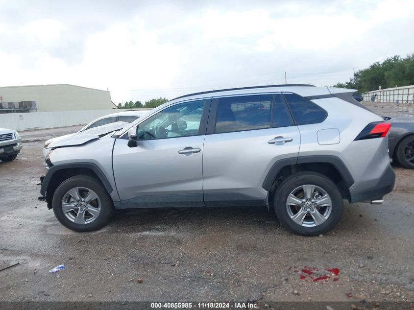 2024 Toyota Rav4 Xle VIN: 2T3W1RFV5RC287053 Lot: 40855985