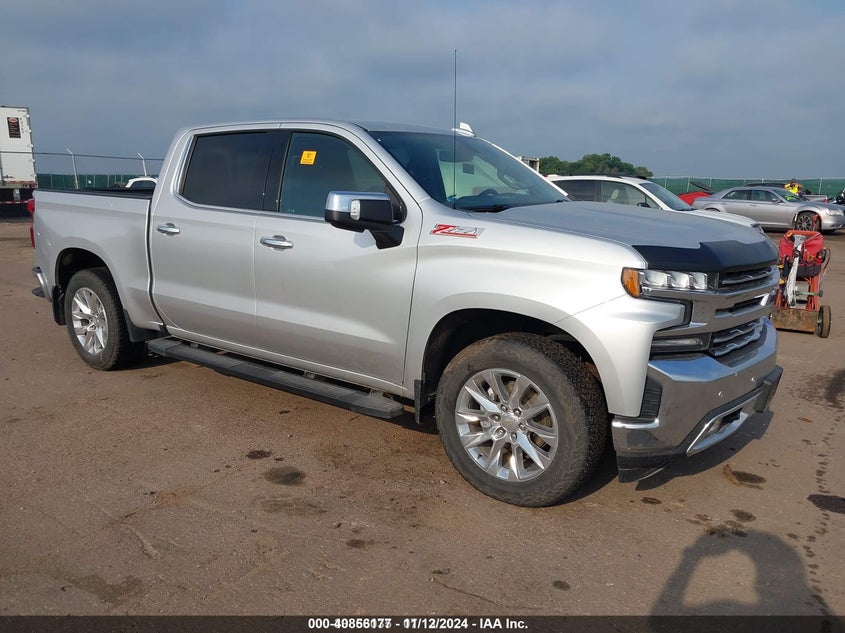 2021 CHEVROLET SILVERADO 1500  (VIN: 3GCUYGEDXMG236168)