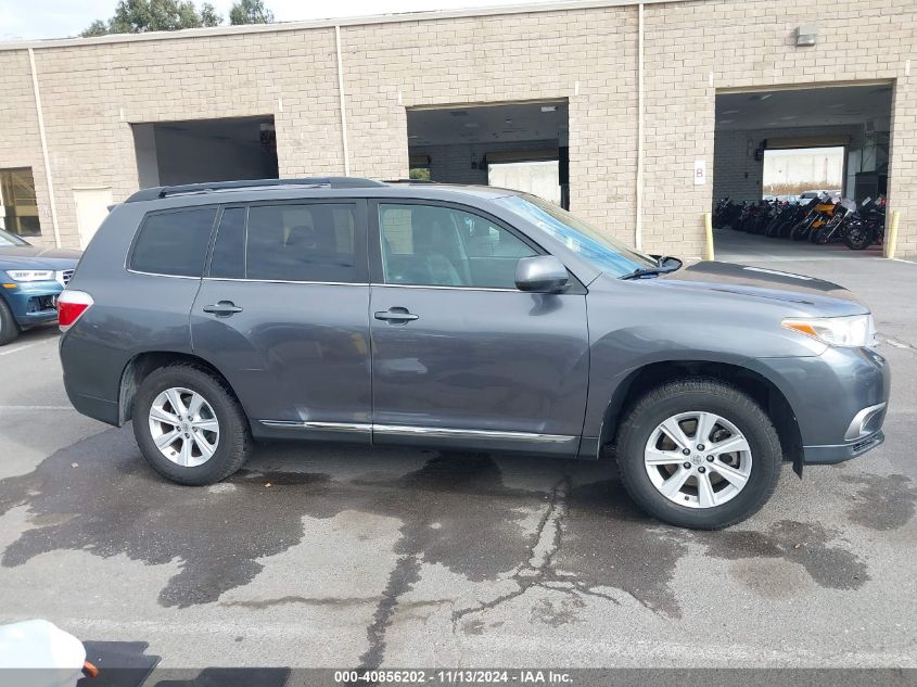 2013 Toyota Highlander Plus/Se VIN: 5TDZK3EH0DS135385 Lot: 40856202