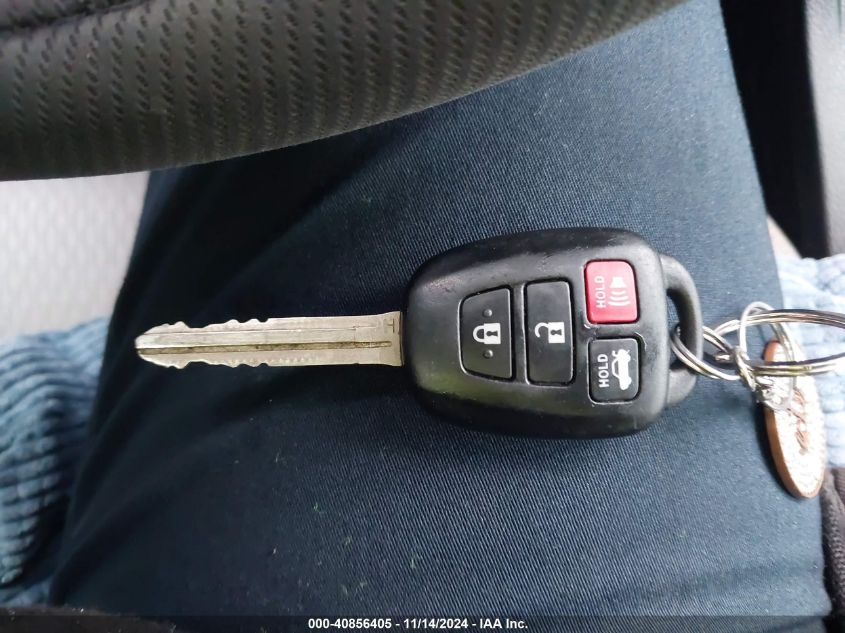 2015 Toyota Corolla Le VIN: 2T1BURHE3FC330523 Lot: 40856405