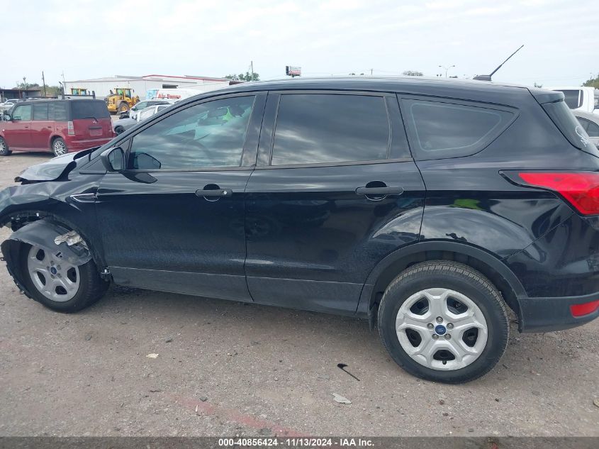 2019 Ford Escape S VIN: 1FMCU0F71KUA62603 Lot: 40856424