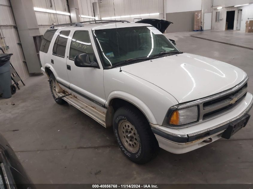 1995 Chevrolet Blazer VIN: 1GNDT13W8S2202596 Lot: 40856768