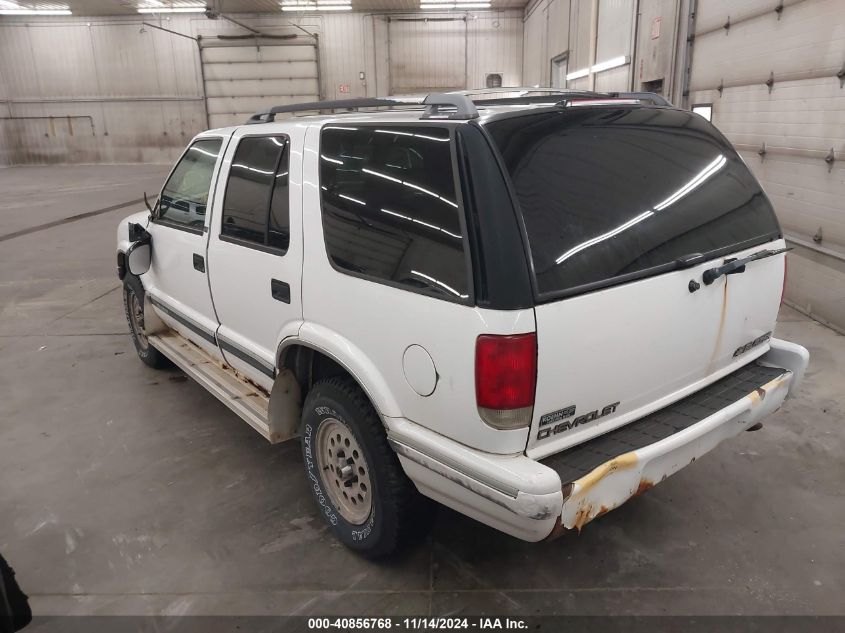 1995 Chevrolet Blazer VIN: 1GNDT13W8S2202596 Lot: 40856768