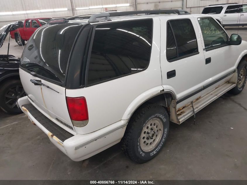 1995 Chevrolet Blazer VIN: 1GNDT13W8S2202596 Lot: 40856768