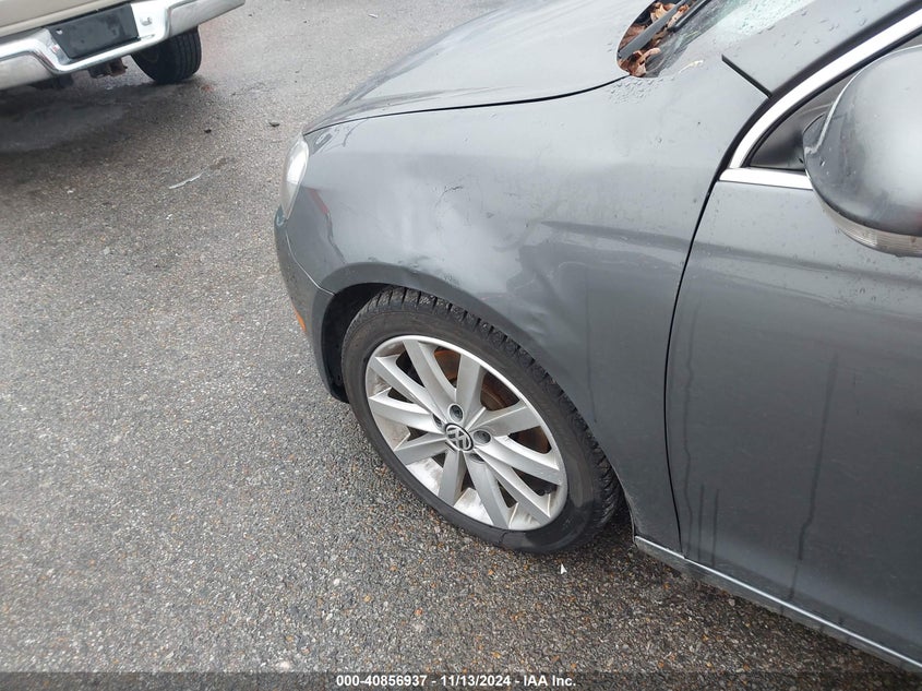2011 VOLKSWAGEN JETTA VIN: 3VWPL7AJ7BM600789
