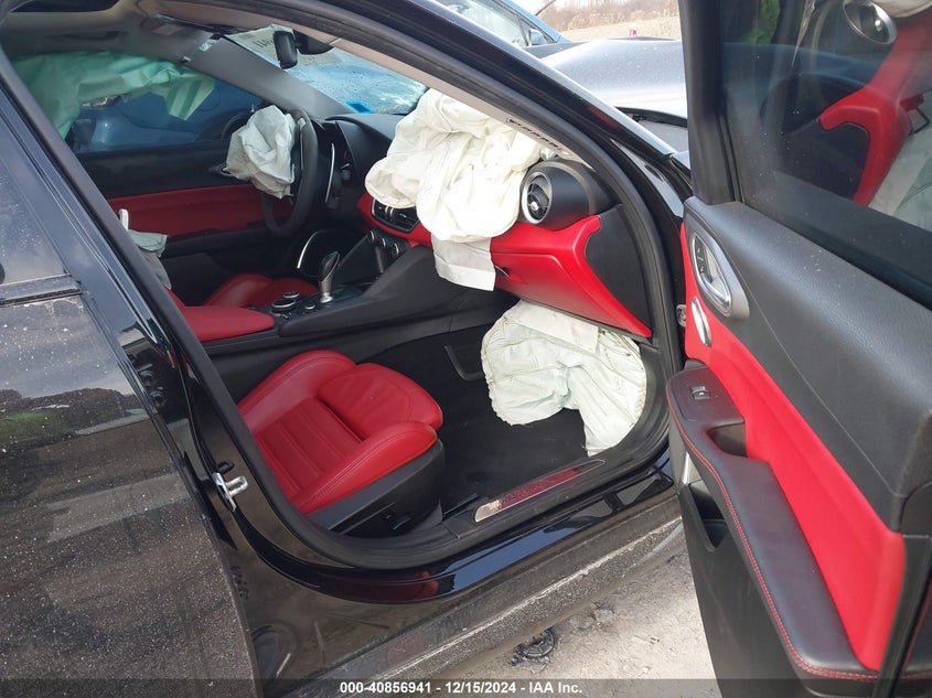 2019 ALFA ROMEO GIULIA TI SPORT AWD - ZARFANBN5K7616838