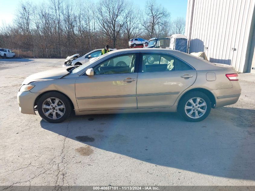 2011 Toyota Camry Le VIN: 4T1BF3EK5BU584082 Lot: 40857101