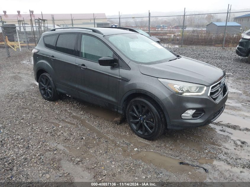 2017 FORD ESCAPE SE - 1FMCU9GD4HUA11677