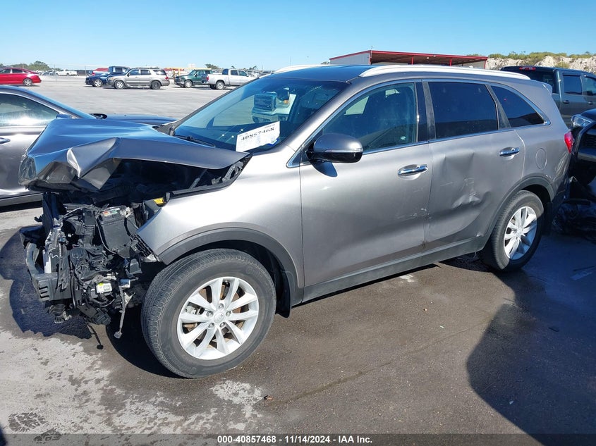 2017 KIA SORENTO VIN: 5XYPG4A34HG299525
