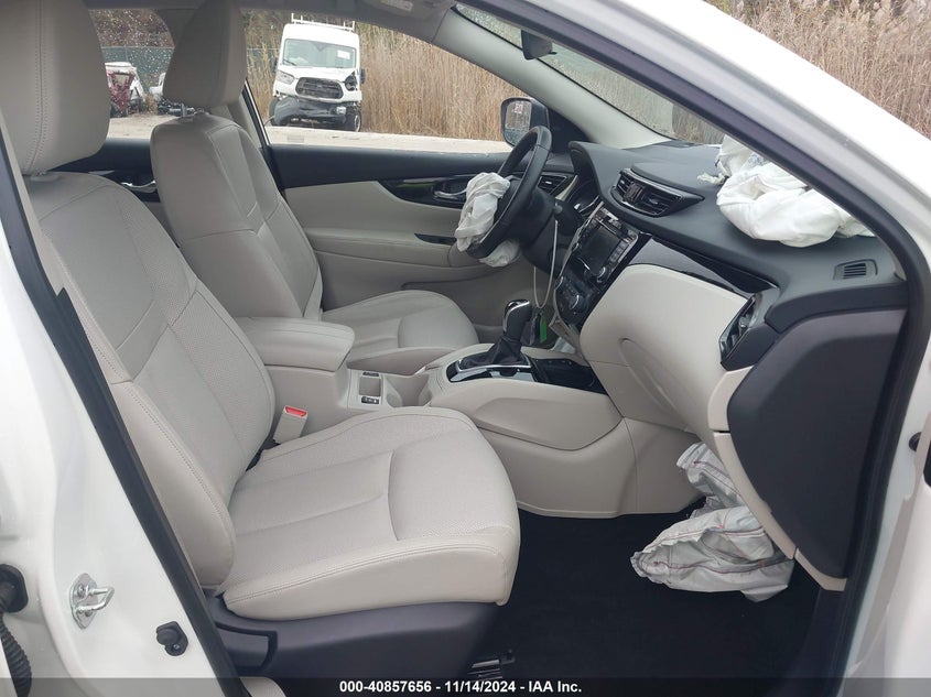 2022 NISSAN ROGUE SPORT VIN: JN1BJ1CW3NW493109