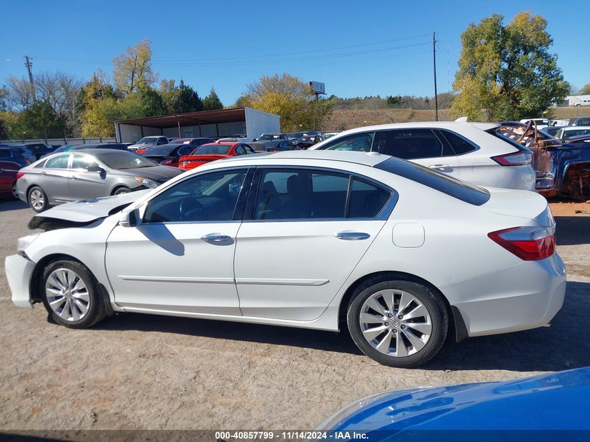 2013 HONDA ACCORD VIN: 1HGCR3F86DA002158