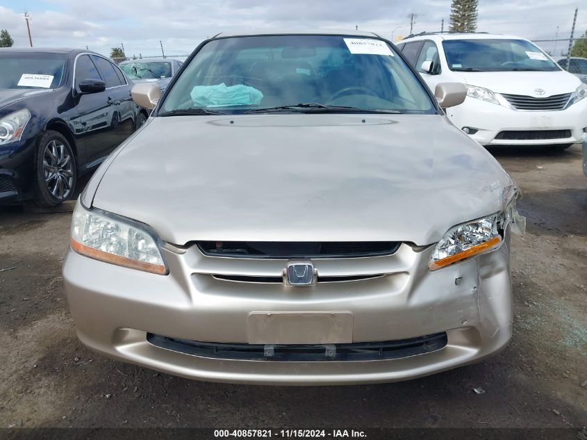 2000 Honda Accord 2.3 Lx VIN: 3HGCG6659YG703006 Lot: 40857821