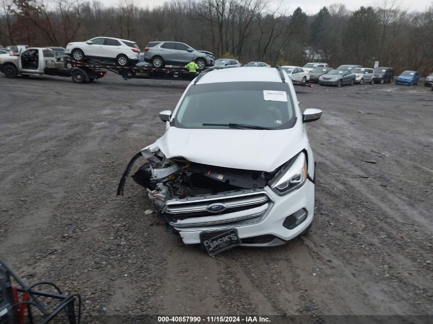 2017 FORD ESCAPE SE - 1FMCU9GD8HUA77827