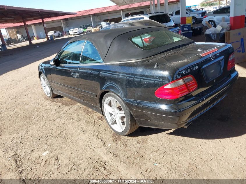 2002 Mercedes-Benz Clk 320 VIN: WDBLK65G32T114879 Lot: 40858067