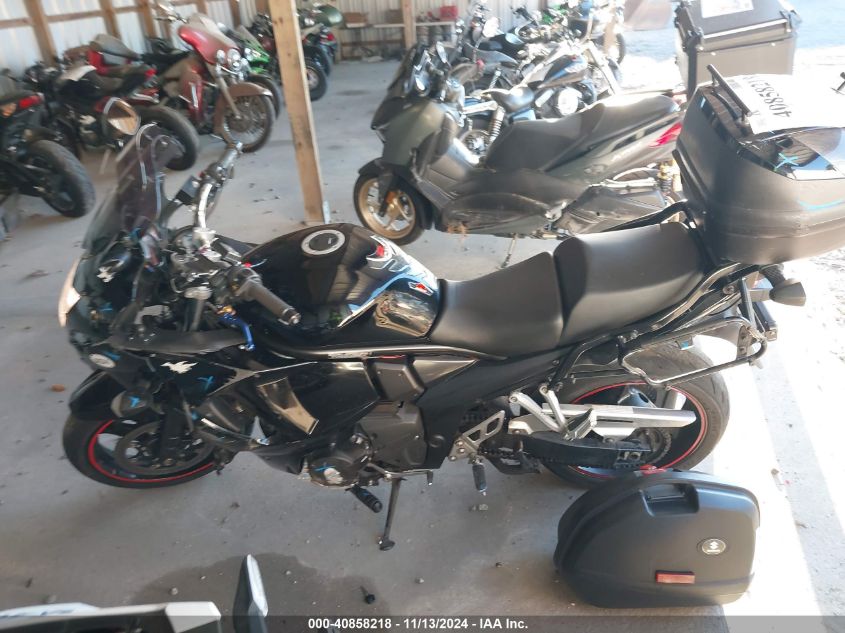 2011 Suzuki Gsx1250 F VIN: JS1GW72B2B2100865 Lot: 40858218