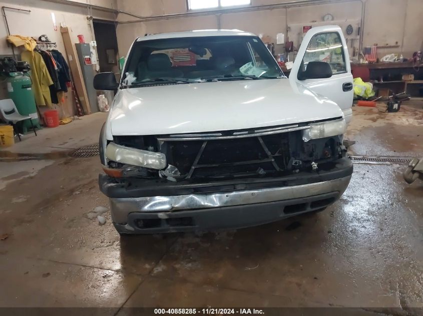 2002 Chevrolet Suburban 1500 Ls VIN: 1GNEC16Z32J216714 Lot: 40858285