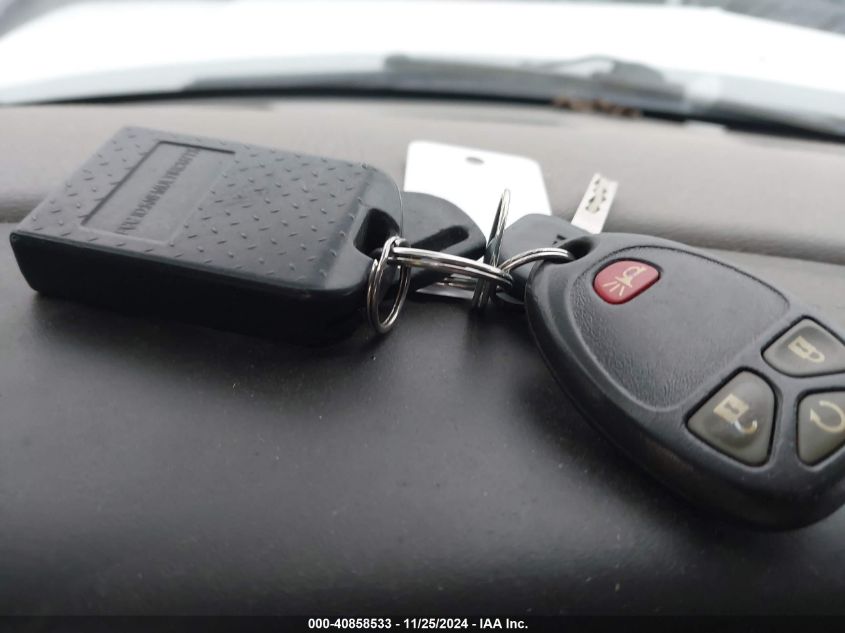 2017 Chevrolet Express Cutaway Work Van VIN: 1GB0GRFG0H1205168 Lot: 40858533