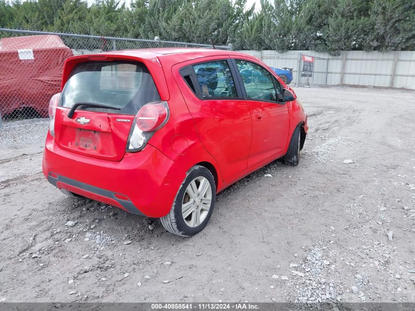 VIN KL8CD6S91DC623267 2013 CHEVROLET SPARK no.4