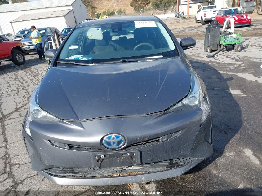 2018 Toyota Prius Two VIN: JTDKBRFU2J3068043 Lot: 40858774