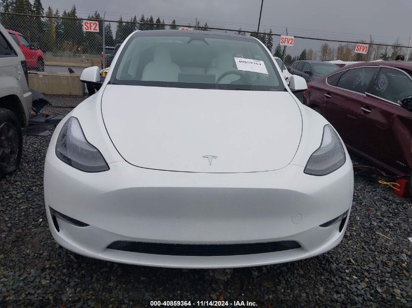 2024 Tesla Model Y Long Range Dual Motor All-Wheel Drive VIN: 7SAYGDEE7RF083700 Lot: 40859364