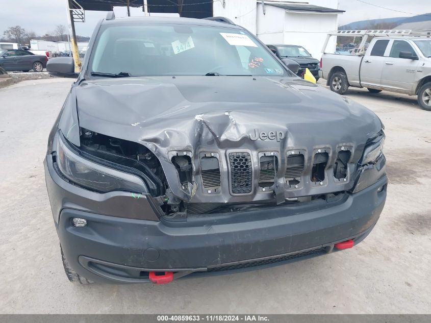 2019 Jeep Cherokee Trailhawk 4X4 VIN: 1C4PJMBX2KD229546 Lot: 40859633