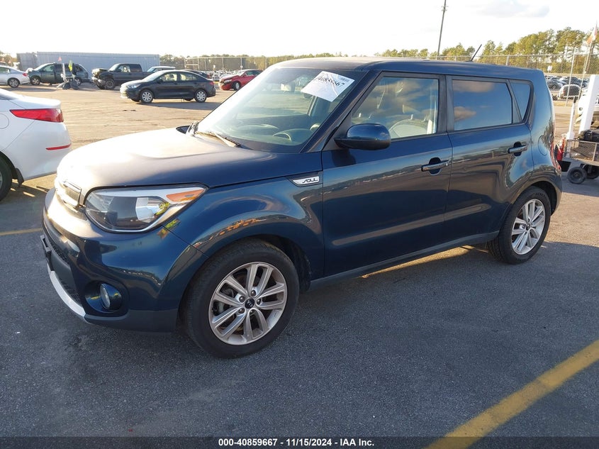 2018 KIA SOUL + - KNDJP3A56J7586255