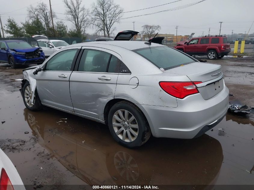 2011 Chrysler 200 Touring VIN: 1C3BC1FB2BN560708 Lot: 40860121