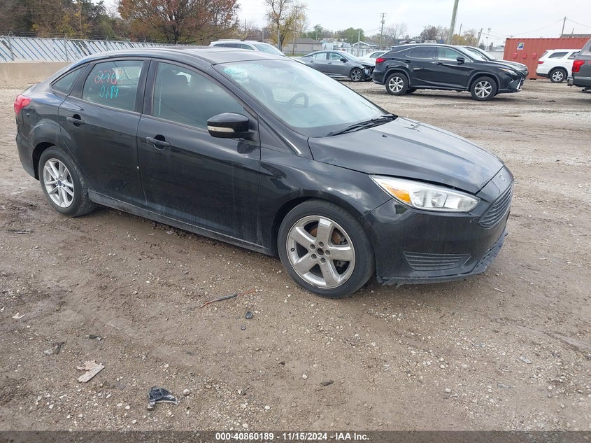 Vin: 1fadp3f24fl276458, lot: 41349812, ford focus se 20151