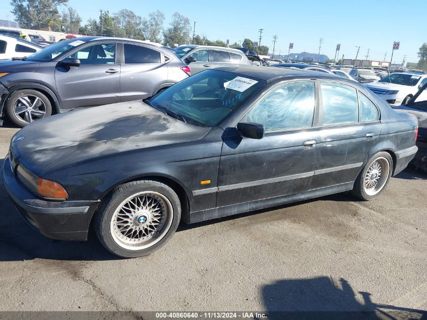 1999 BMW 528Ia VIN: WBADM6349XGU00970 Lot: 40860640