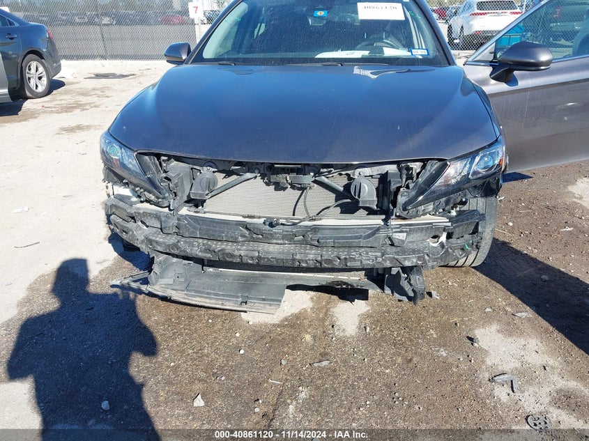2021 TOYOTA CAMRY VIN: 4T1G11AK0MU428033