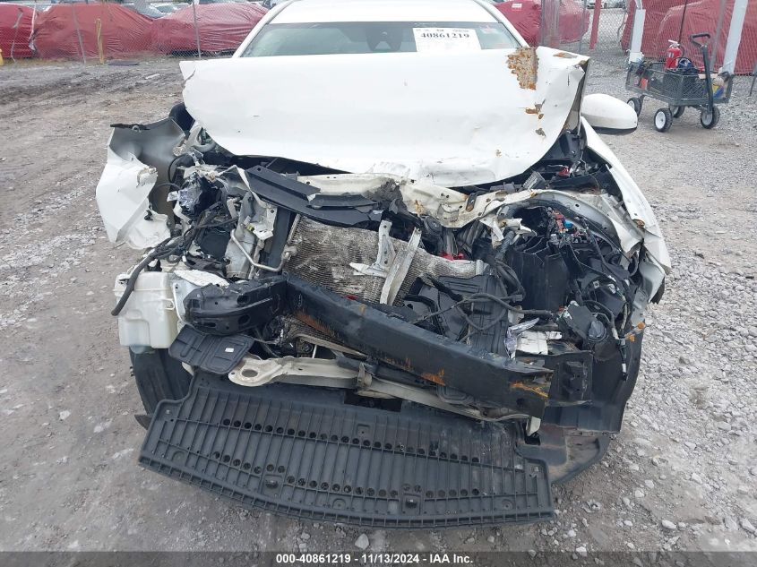 VIN 2T1BURHE5HC950874 2017 TOYOTA COROLLA LE